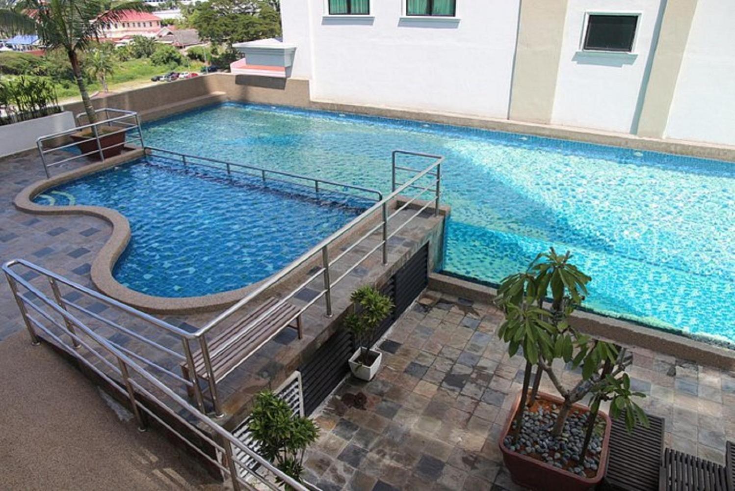 Kinta Riverfront Apartment, Jalan Lim Bo Seng อิโปห์ ภายนอก รูปภาพ